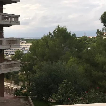 Cye 6 Apartment *